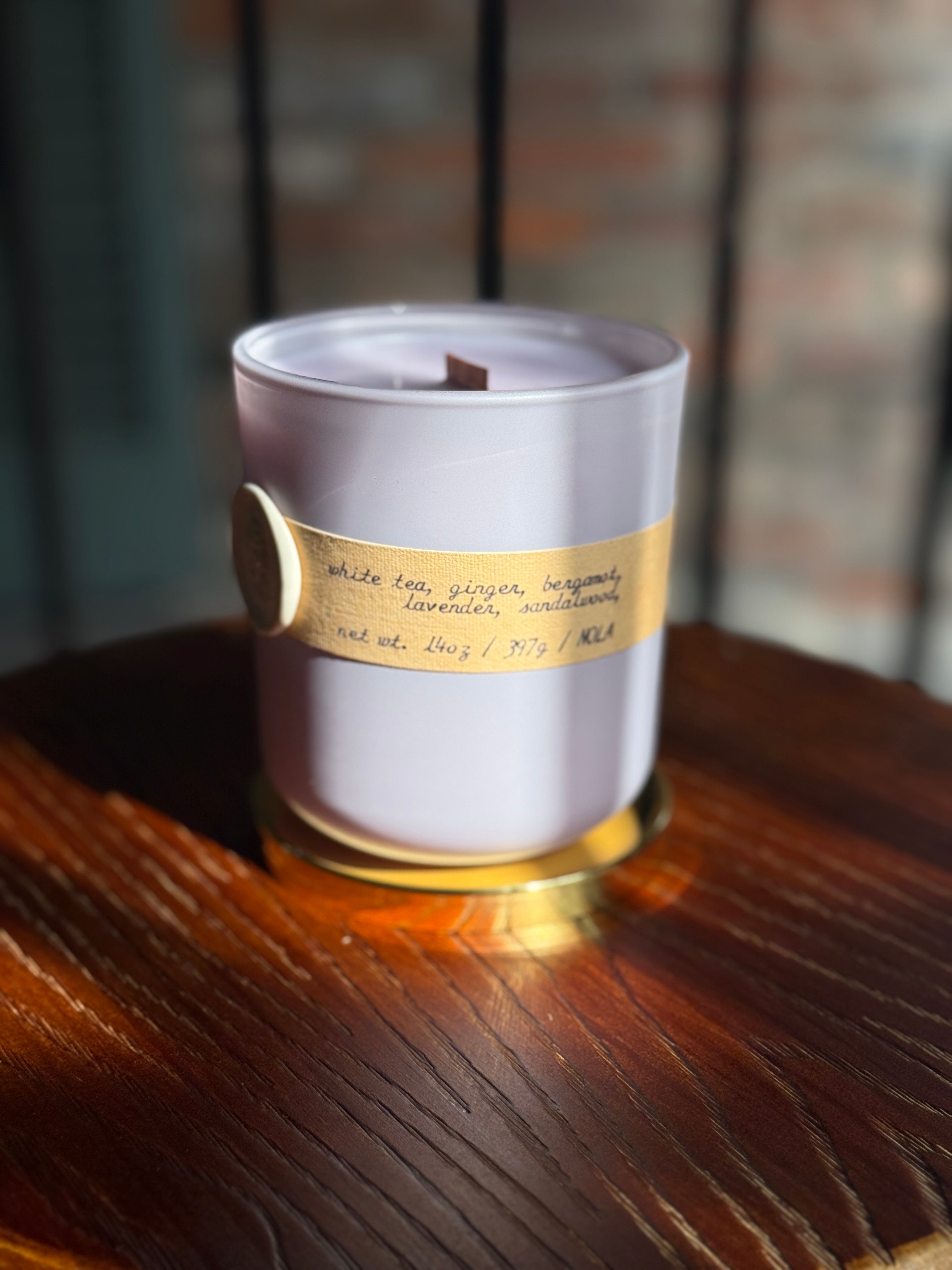 Manner of Devotion scent notes — white tea, thyme, ginger, lavender, neroli, amber and sandalwood